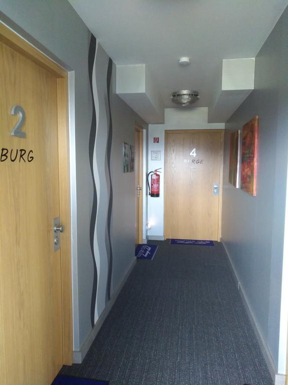 Business Apartments Hohenems Exterior photo